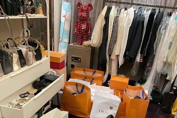秀屿区回收一线品牌衣服